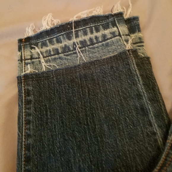 Jean - Picture 2 of 5